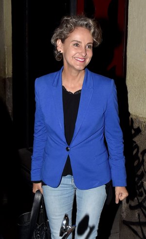 Carla Royo-Villanova, una fan incondicional en el concierto de su sobrina Mafalda