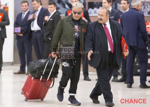 Jorge Javier aterriza en Madrid