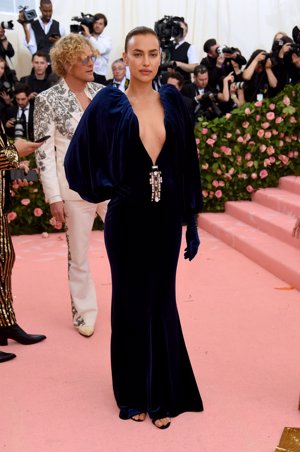 Irina Shayk  en la Gala Met 2019