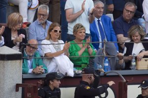 Terelu Campos disfruta de una tarde de toros en Las Ventas