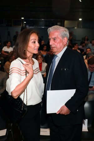 Isabel Preysler no se separa de Mario Vargas llosa