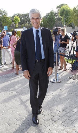 Tristeza y dolor en el adiós a Arturo Fernández