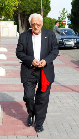 Tristeza y dolor en el adiós a Arturo Fernández