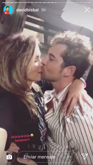 David Bisbal y Rosanna Zanetti pregonan su amor por las redes sociales