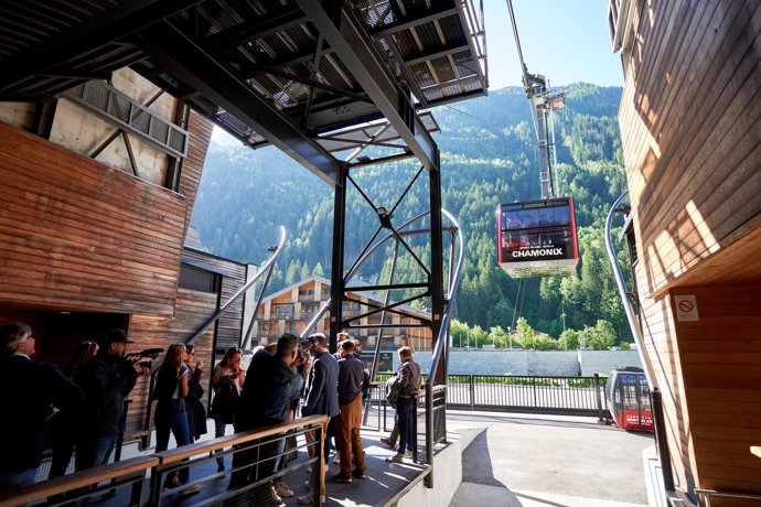 telecabina de Chamonix para subir a la montaña auiguille du midi y ver el mont blanc.  Foto cortesía Lexus