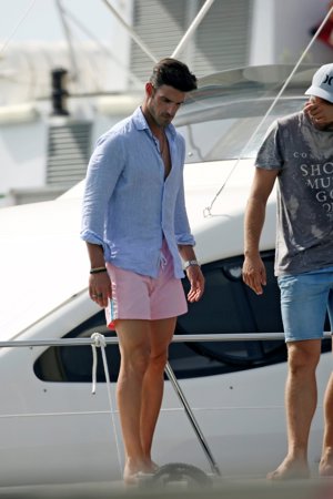 Aitor Ocio comienza sus vacaciones de verano en Ibiza