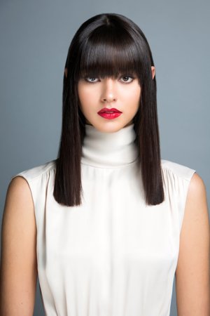 Flequillo Liso Oriental - Yolanda Aberasturi