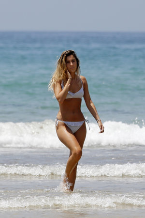 Anna Padilla derrocha amor y pasión en Cádiz