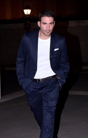 Karlie Kloss se va de fiesta en Madrid con Carolina Herrera y Miguel Ángel Silvestre