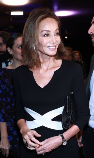 Isabel Preysler, resplandeciente en la presentación de la nueva obra de Mario Vargas Llosa