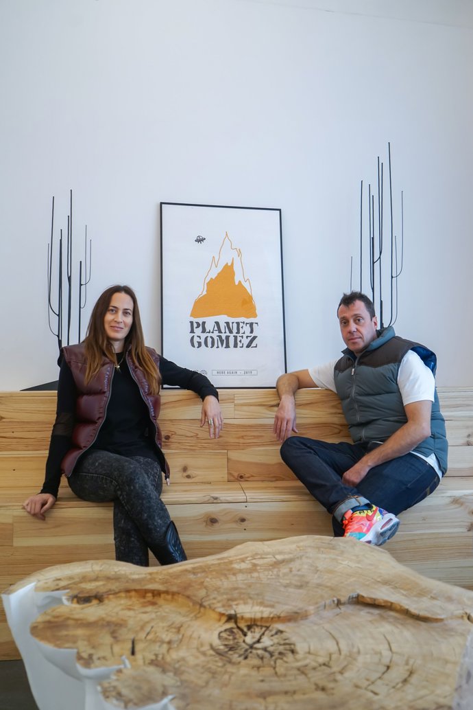 Jose Luis Serrano y Virginia Negral vuelven a fabricar los plumíferos Pedro Gómez con gran cariño y profesionalidad