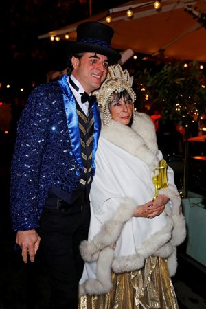 Arantxa de Benito celebra su 50 cumpleaños con una divertida fiesta de disfraces