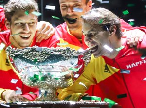 Nadal muerde la ensaladera al ganar la sexta Copa Davis con España