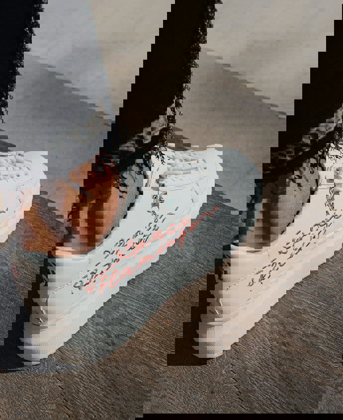 sneakers space flamingo paula echevarría