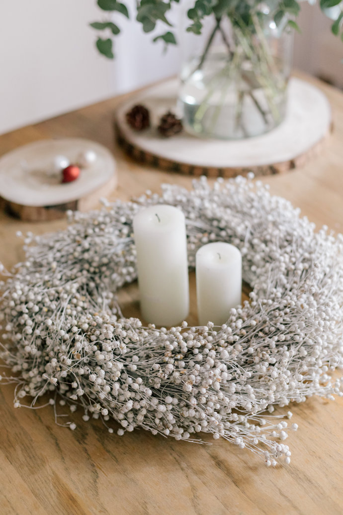 SEMILLAS DE LINO SECA PINTADAS. OH WHITE CROWN: EL DETALLE PERFECTO PARA RECIBIR A LA NAVIDAD EN CASA.