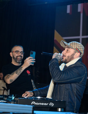 ENFAMILIA, la fiesta solidaria de Dj Neil que ha sido todo un éxito