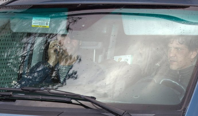 La tensión vivida en el seno familiar de Eva y Cayetano se evidencia tras la entrevista de Karelis