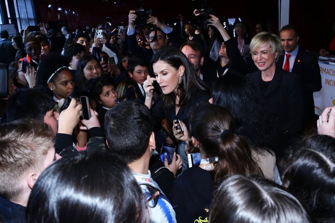 letizia y los niños y adolescentes e internet