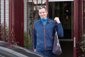 Iñaki Urdangarin sale de cumplir su voluntariado en el Hogar Don Orione