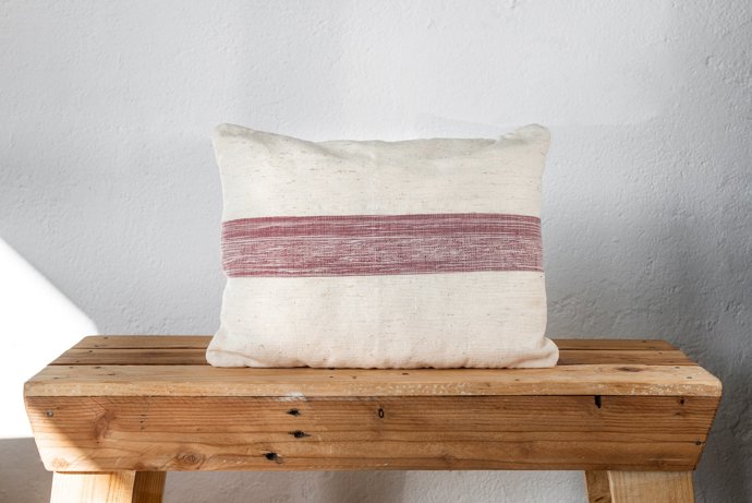 Cojin MidStripe_Kanya© LYbarra