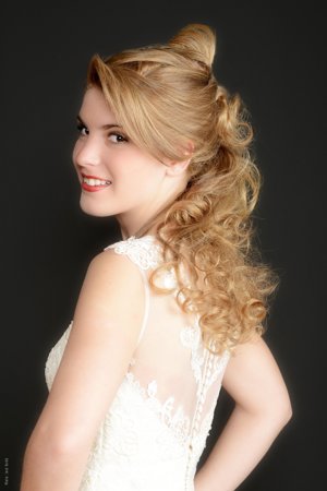 peinado boda: recogido con pelo suelto mario garcia