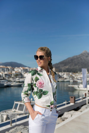 Lady Kitty Spencer, embajadora del 50 aniversario de Puerto Banús - Pablo Belda