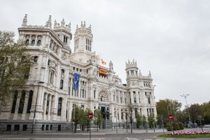 MADRID , AYUNTAMIENTO,  PLAZA DE CIBELES VACÍA POR EL CORONAVIRUS