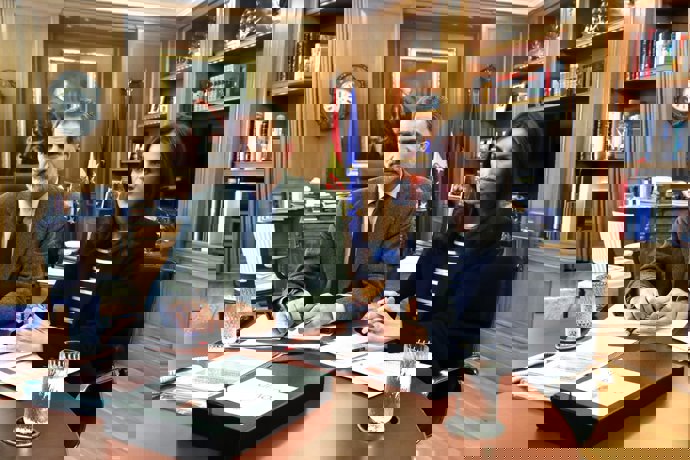 Letizia pierde la sonrisa por el por covid19