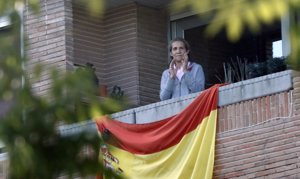 La Infanta Elena continúa aplaudiendo diariamente a los médicos españoles que han luchado contra el Covid-19