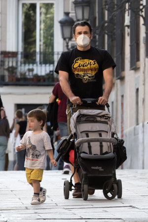 El presentador de La Sexta noche se mostró pendiente de su hijo Roke en todo momento