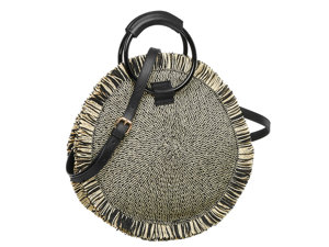 Deichmann nos trae un bolso amplio, de estilo étnico, ideal para cualquier look