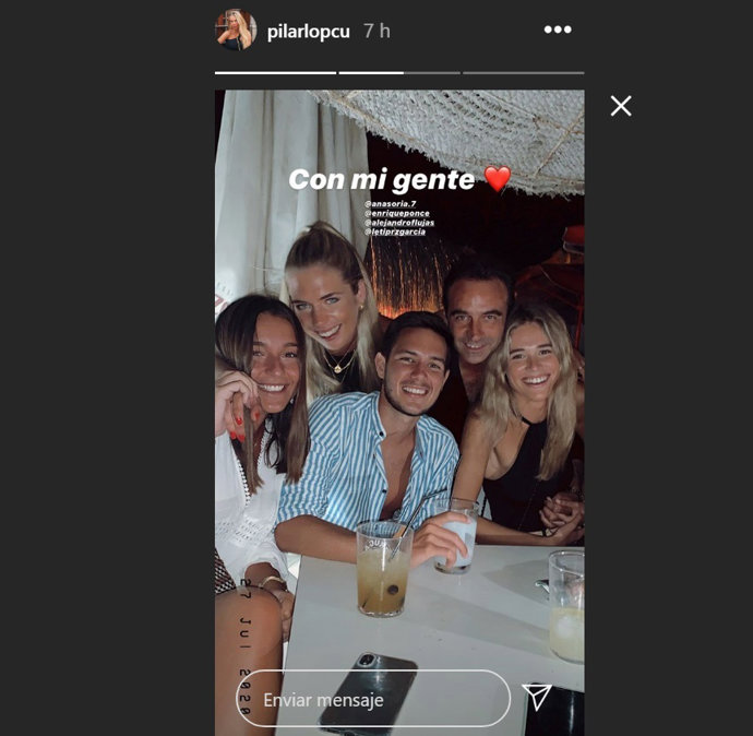 Enrique Ponce, uno más en la pandilla de Ana Soria