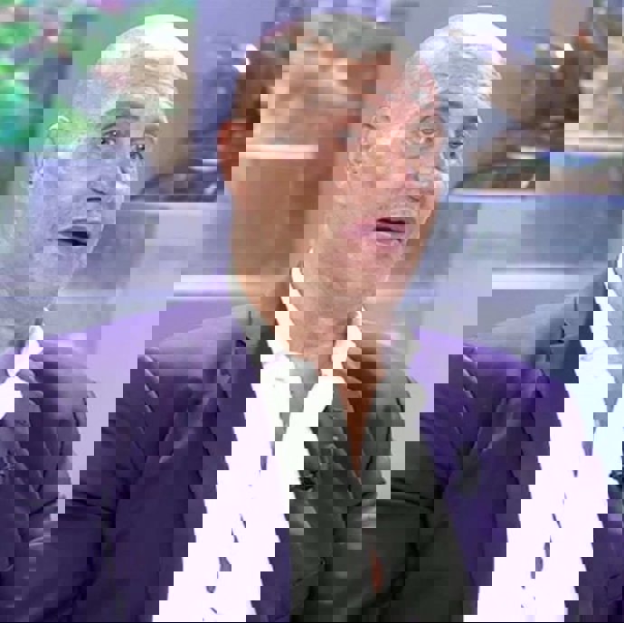 Kiko Matamoros tras los retoques estéticos realizados por Carla Barber