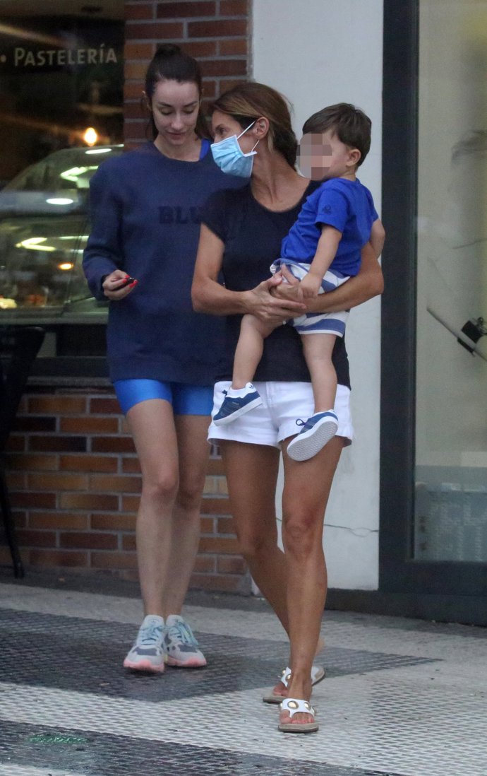 Adara, Elena Rodríguez y el pequeño Martín