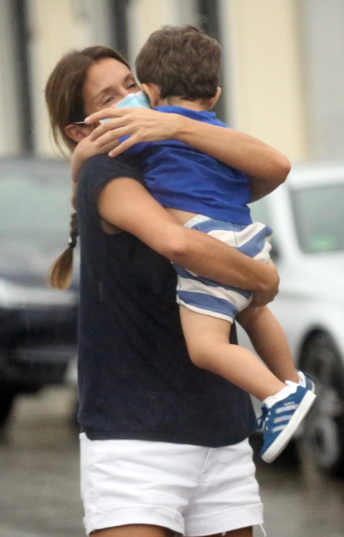 Elena Rodríguez, muy cariñosa con su nieto