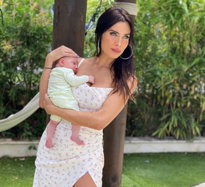 Pilar Rubio, con Máximo Adriano