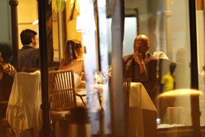 El colaborador recupera poco a poco su aspecto habitual