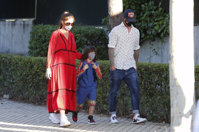 Guti y Romina, con el pequeño Enzo