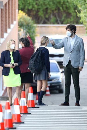 Leonor lució  una cómoda y favorecedora trenza