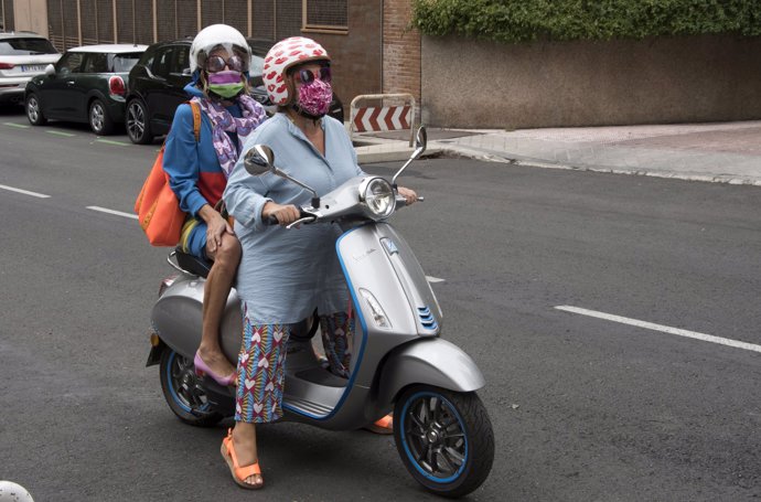 Ágatha Ruiz de la Prada, en moto