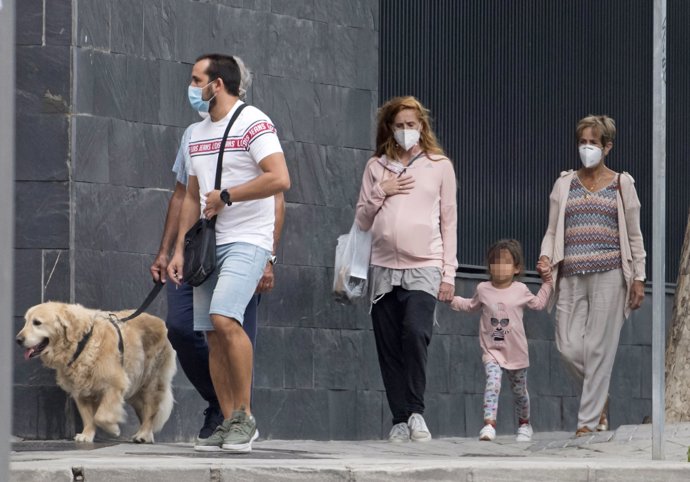 María Castro, familiar paseo