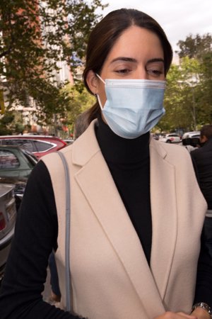 La Duquesa de Huéscar ha confesado que la pequeña todavía no se parece a nadie