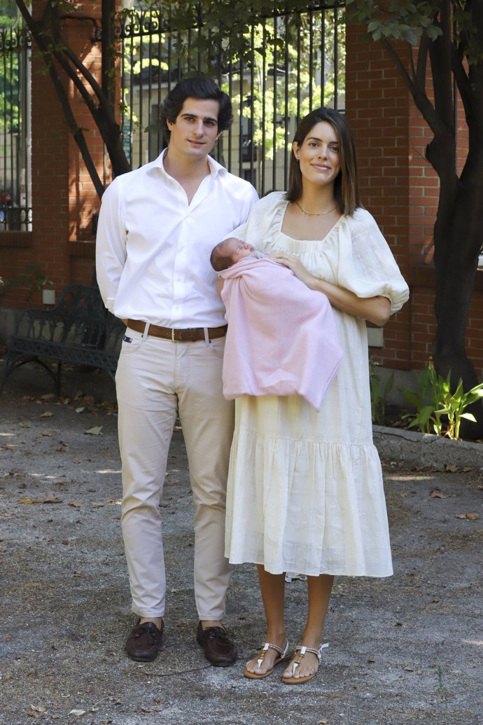 Los Duques de Huéscar el día que presentaron a su hija