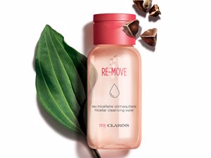 Clarins lanza un agua micelar para cuidar nuestro rostro