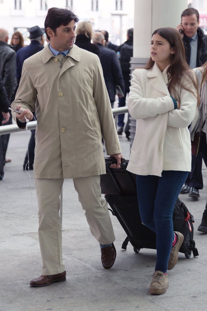 Tana, muy cómplice con su padre, Francisco Rivera