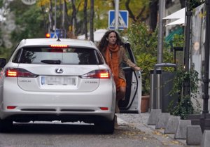 La hermana de la Reina Letizia llegó por separado al restaurante para comer con su pareja