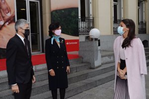 La Reina Letizia, con Ana Patricia Botín y el Ministro Grande Marlaska