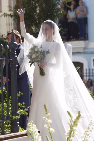 Eva González, radiante el día de su boda con Cayetano Rivera