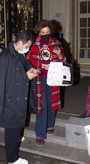 ¿Se ha ido Naty Abascal a vivir a Portugal? Se lo preguntamos