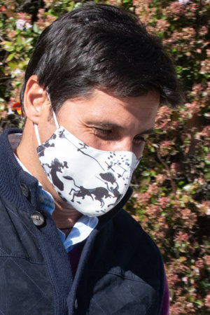 Francisco, muy discreto, prefiere no contar si ha hablado con su hermano Kiko